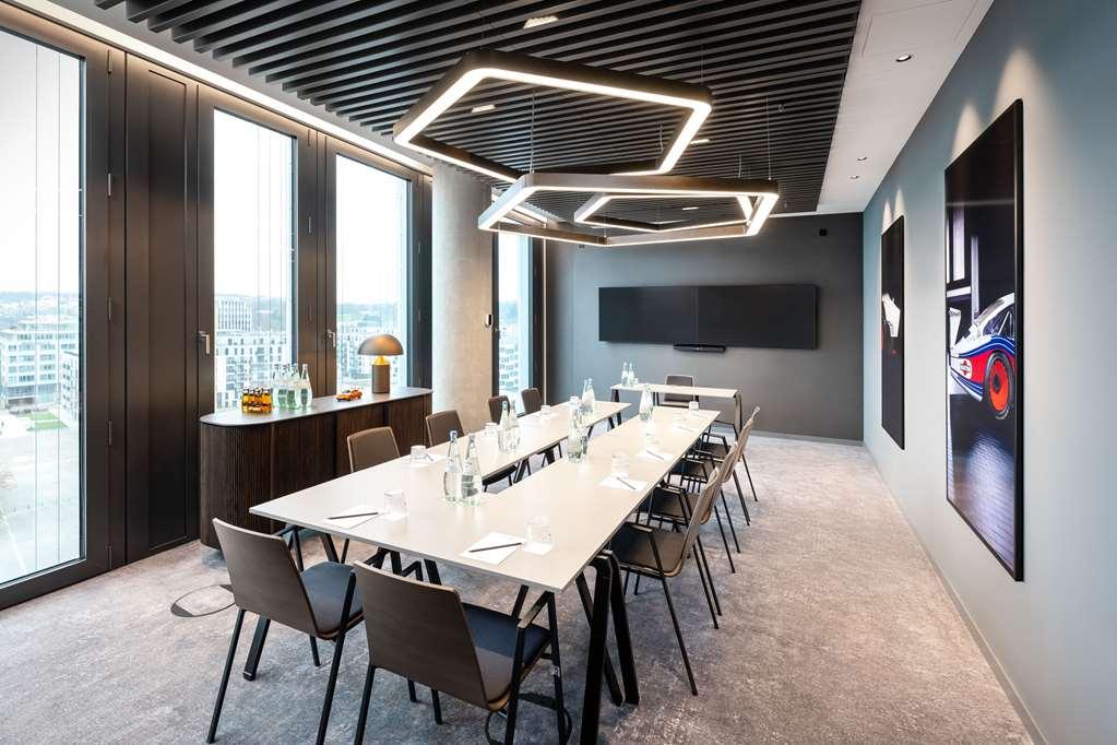 Radisson Blu Hotel At Porsche Design Tower Stuttgart Udogodnienia zdjęcie